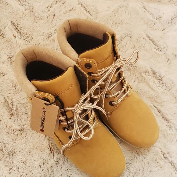 SWISS BRAND OUTDOOR TAN BOOTS NEW SIZE 8 - Picture 3 of 7